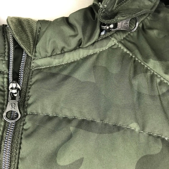 Lululemon Spring Fling Green Camo Puffy Hood Vest - Picture 5 of 8